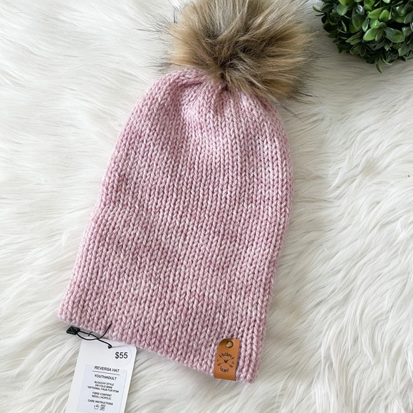 Adult Pink Knitted Toque, Beanie, Pompom hat, mommy and me, Ladies hat - Picture 1 of 6